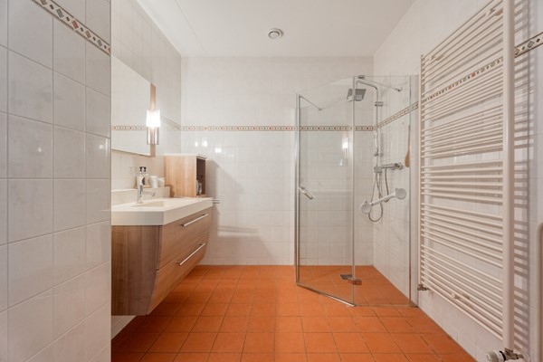 Bunschoten-Spakenburg - Bikkersweg 58 Meerwaerde-32.jpg